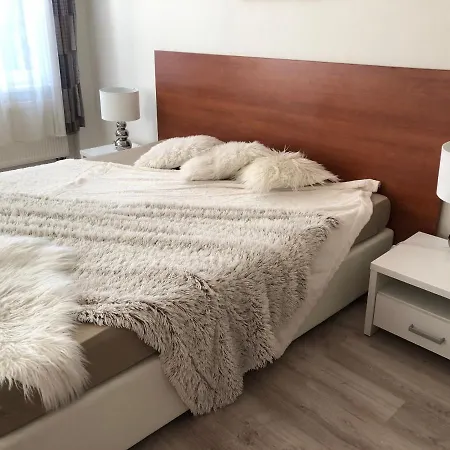 Galeta Apartment *