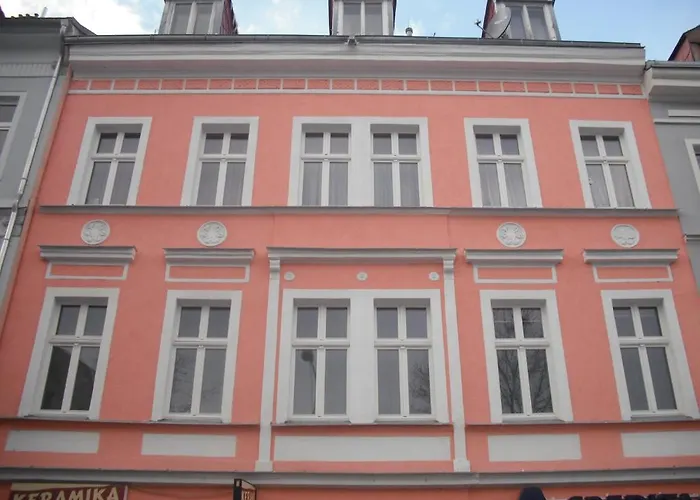 Galeta アパート *